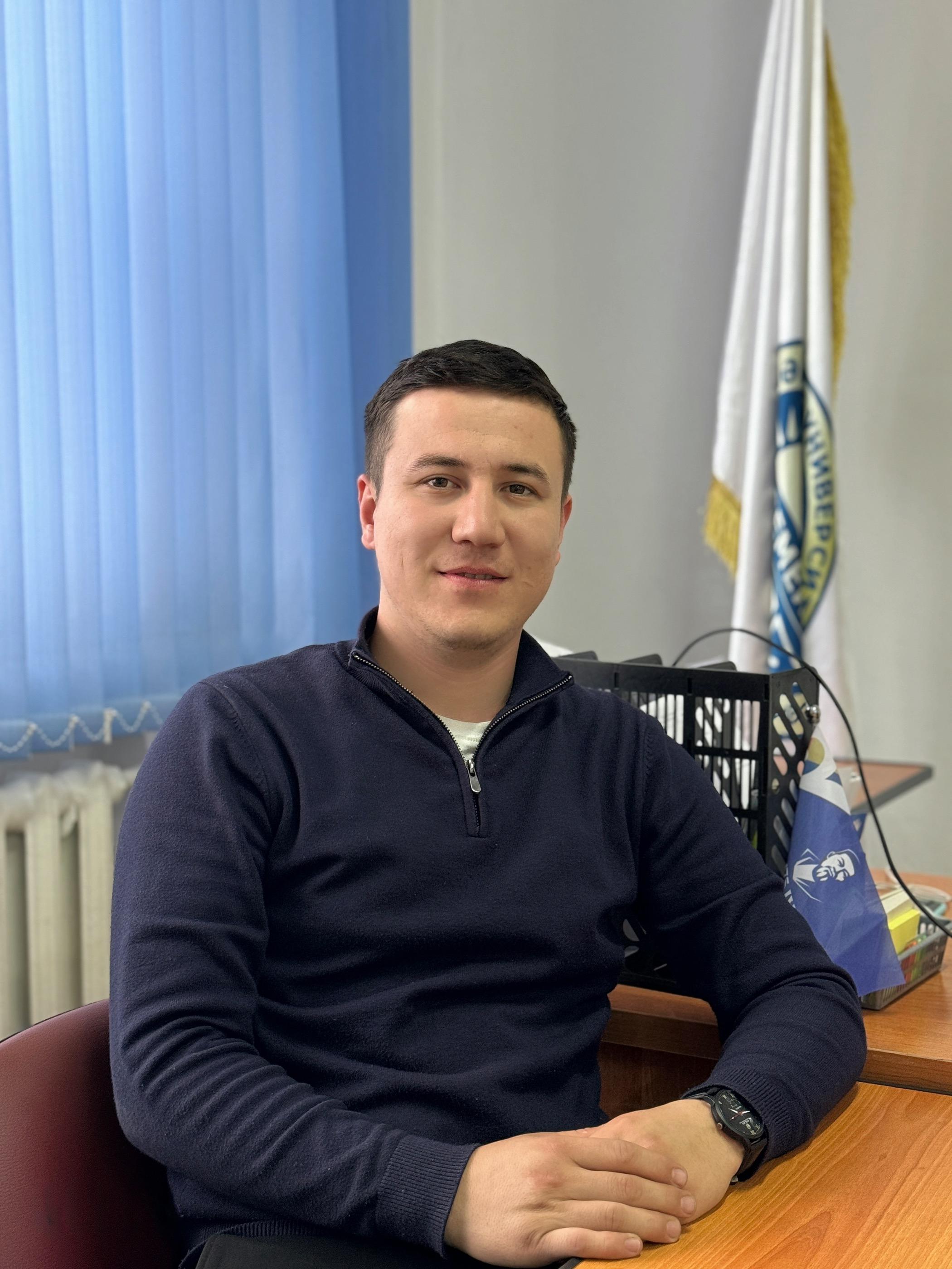 Makhmetov Davlatbek
