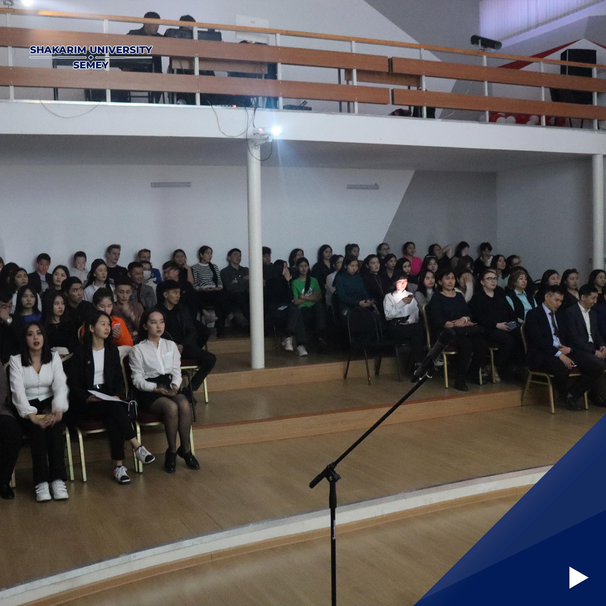 СТУДЕНТТІК ҒЫЛЫМИ ҮЙІРМЕЛЕРІНІҢ TEDx  СЕМИНАРЫ