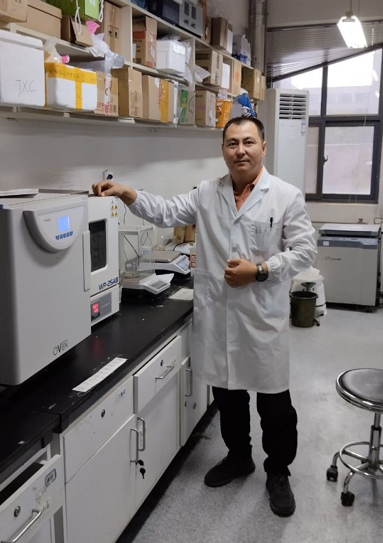 ЗАРУБЕЖНАЯ СТАЖИРОВКА ОТКРЫВАЕТ ДВЕРИ ДЛЯ НОВЫХ ИССЛЕДОВАНИЙ