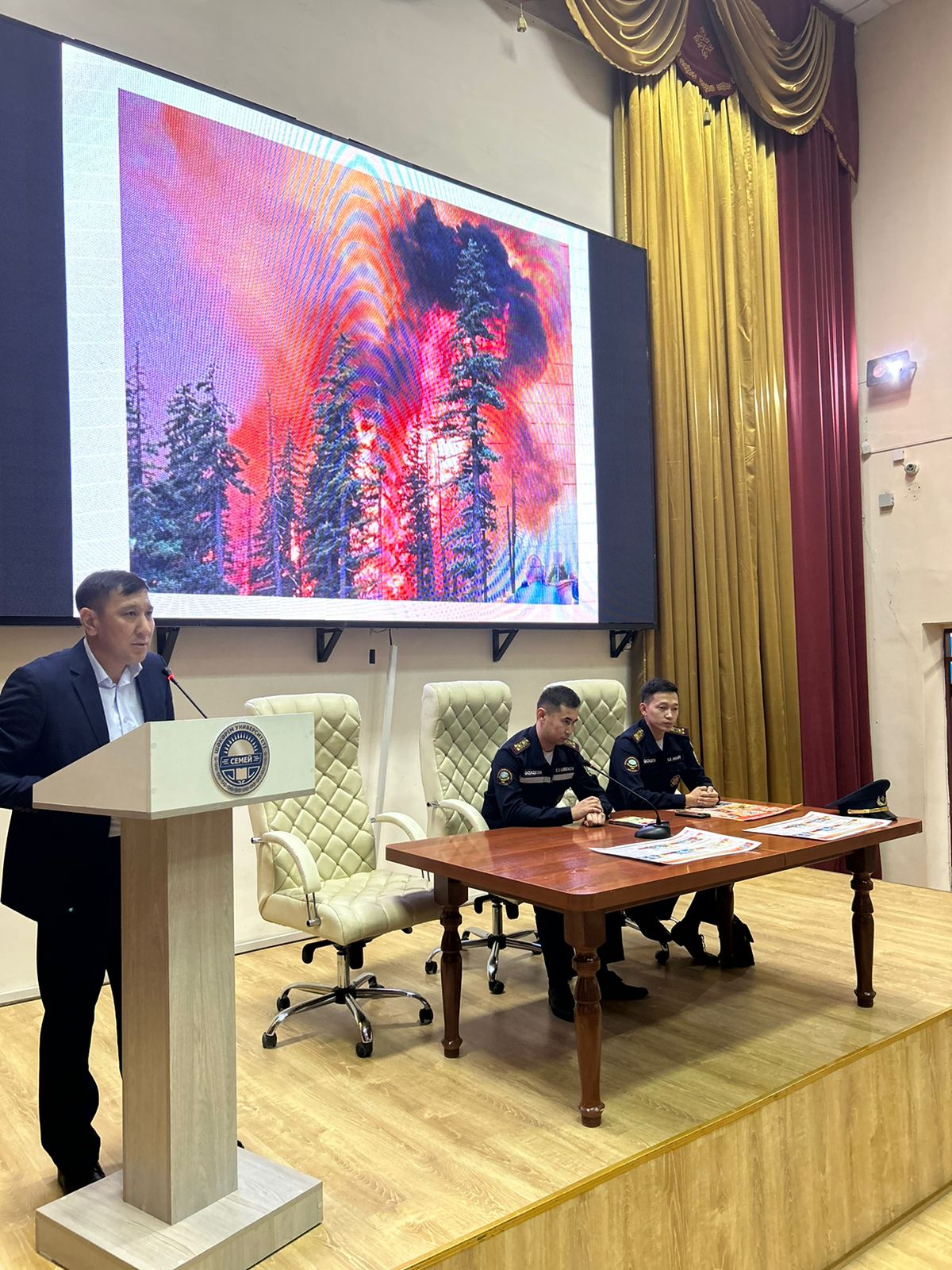 БЕЗОПАСНОСТЬ НА ПЕРВОМ МЕСТЕ