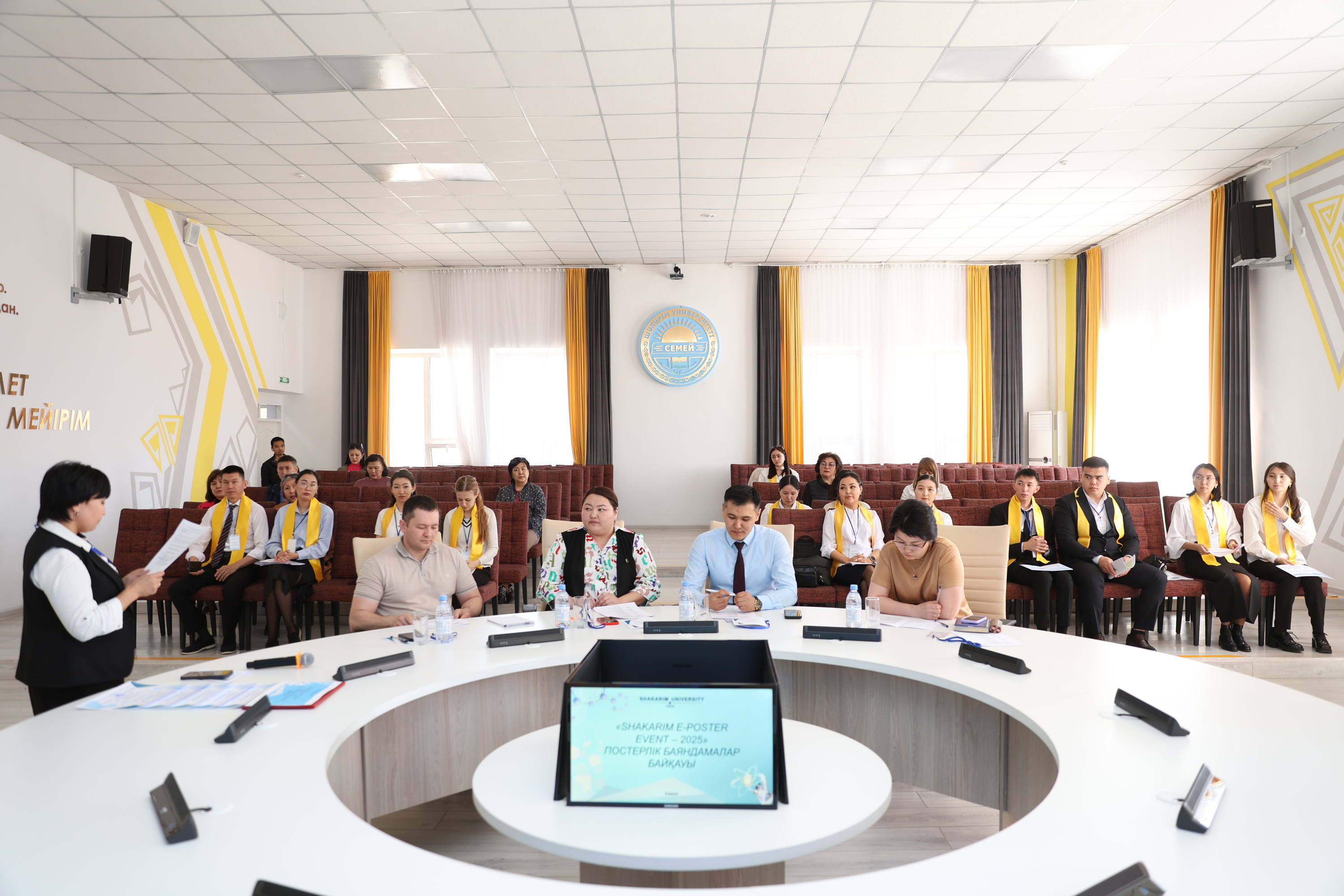 Постерные доклады: ТВОРЧЕСКИЕ НОВШЕСТВА МОЛОДЫХ УЧЕНЫХ