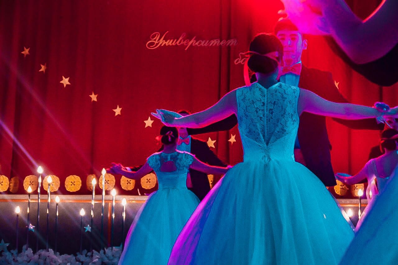 ПРОШЕЛ ТРАДИЦИОННЫЙ «БАЛ УНИВЕРСИТЕТА»