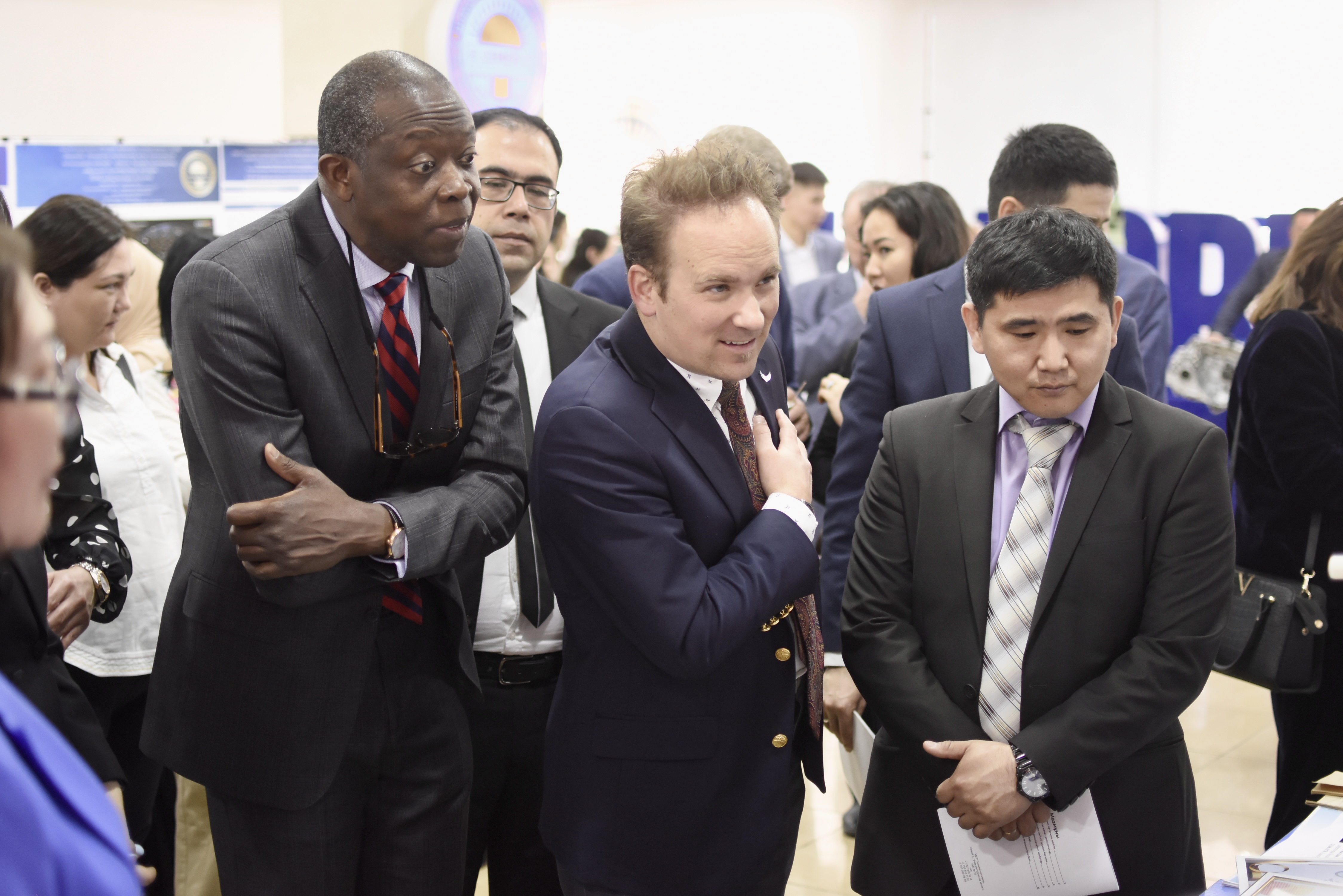 НЕДЕЛЯ НАУКИ В УНИВЕРСИТЕТЕ ШАКАРИМА