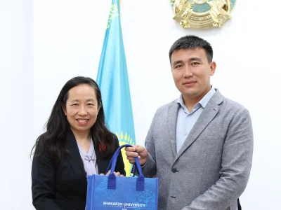 Consul of the People's Republic of China Highly Praised Shakarim University's International Initiatives