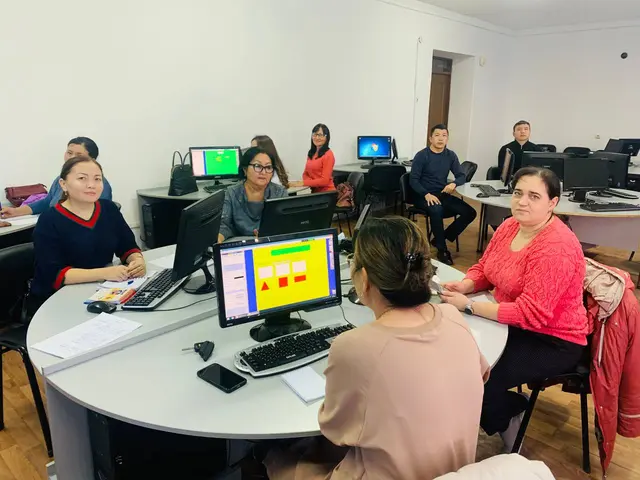 «ACTIVINSPIRE БАҒДАРЛАМАСЫНДА ИНТЕРАКТИВТІ ФЛИПЧАРТТАР ҚҰРУ» АТТЫ СЕМИНАР ӨТТІ