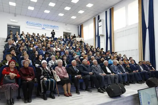 1 қазан – Халықаралық Қарттар күні.  ҚАРИЯЛАР – ҰРПАҚ САБАҚТАСТЫҒЫНЫҢ ӨЗЕГІ