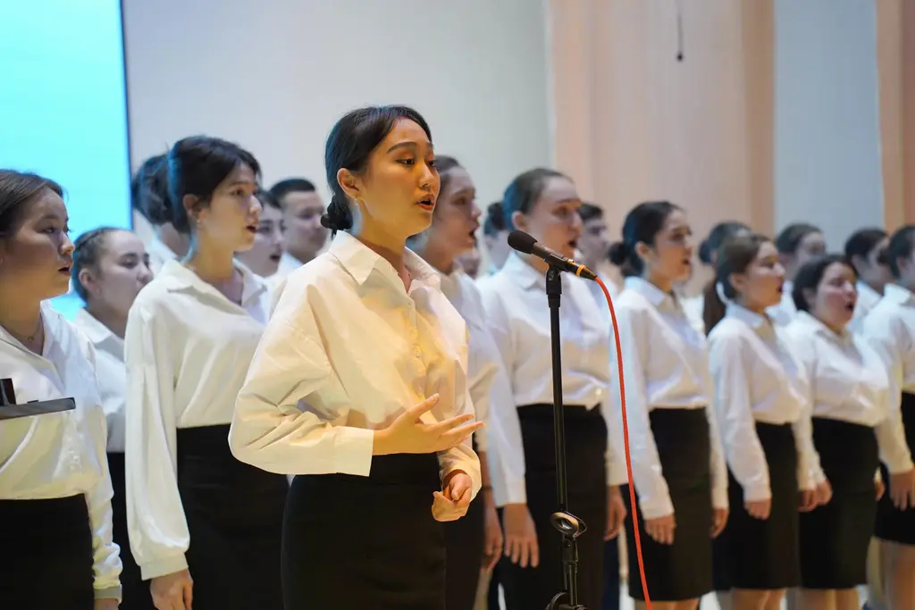 В SHAKARIM UNIVERSITY ОТМЕТИЛИ ДЕНЬ РЕСПУБЛИКИ