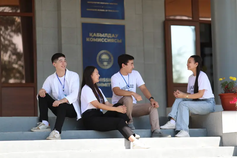 Ахмет Есенбек,SHAKARIM UNIVERSITY-дің студенті: Студенттік шағымның есте қалатындай кезеңі қабылдау комиссиясында өтті!