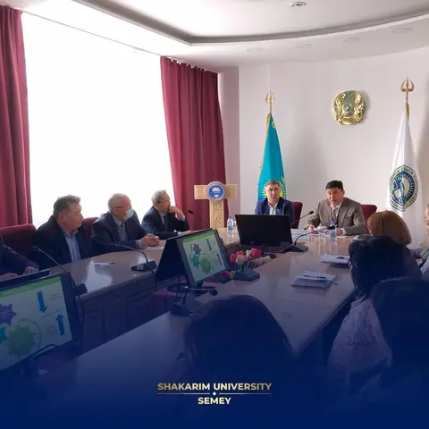 РАЗВИВАЯ АГРАРНЫЙ СЕКТОР: ВСТРЕЧА РУКОВОДСТВА УНИВЕРСИТЕТА ШАКАРИМА С ДИРЕКТОРОМ ТОО «ШАЛАБАЙ»