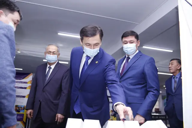 ШӘКӘРІМ УНИВЕРСИТЕТІНІҢ БАСШЫЛЫҒЫ ХАЛЫҚАРАЛЫҚ КОНФЕРЕНЦИЯДА